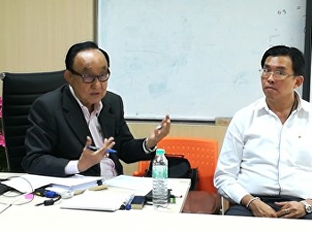 สาขาวิชาการจัดการฟุตบอลอาชีพ เชิญวิทยากร
อาจารย์ประภาส ฤกษ์พิบูลย์ และคณะ
เป็นวิทยากรพิเศษให้แก่
นักศึกษาในหลักสูตรฯ รุ่น ๐๖